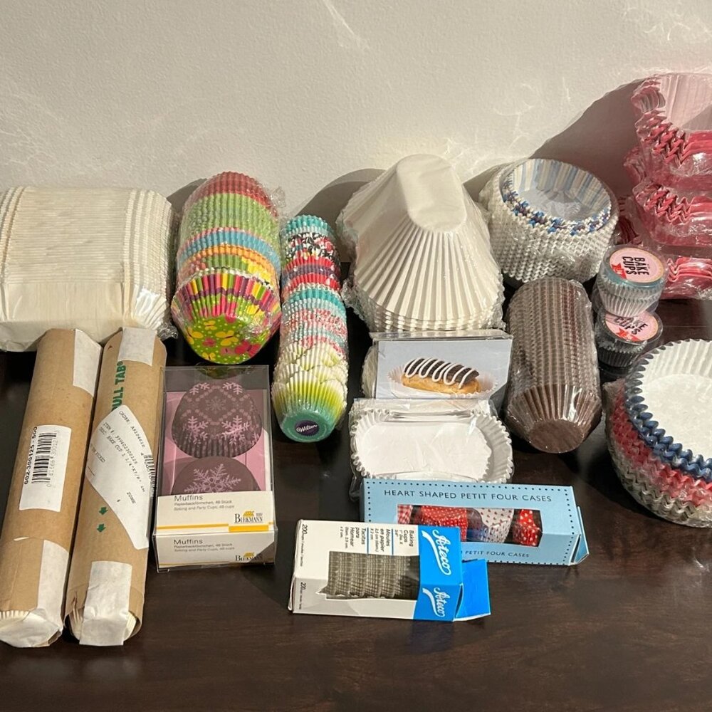 Huge Bulk Cupcake Liner LOT- Assorted Specialty, Patterned &amp; Standard Cups
